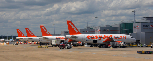 Zaszaleli! easyJet uruchomi latem 23 nowe trasy z Berlina – dobre wieści dla pasażerów z zachodniej Polski