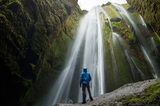 Oto najpiękniejsze wodospady na świecie. Turyści nie mogą wyjść z zachwytu! Zakochaj się w nich i Ty