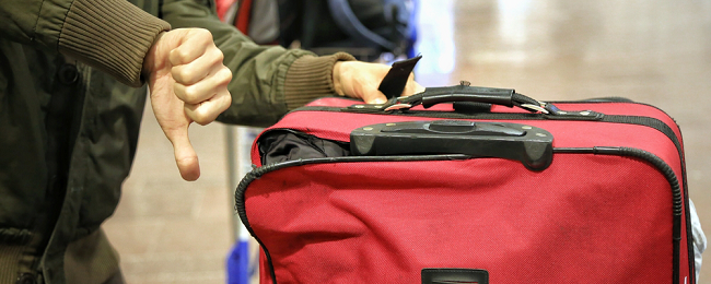 Vueling nie chce oddać pieniędzy za zniszczoną walizkę. Ale… może mieć rację