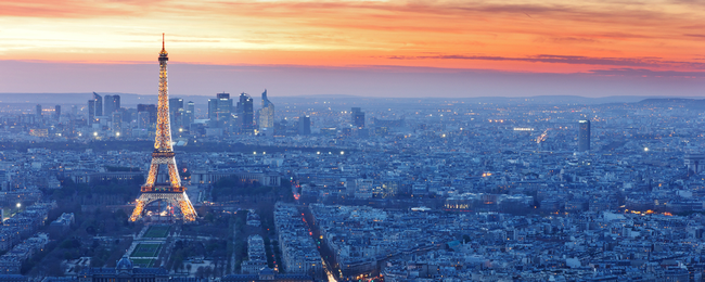 Wieża Eiffla może zostać przemalowana na oryginalny kolor