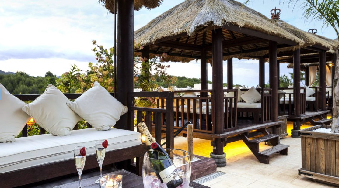 hotel na Ibizie