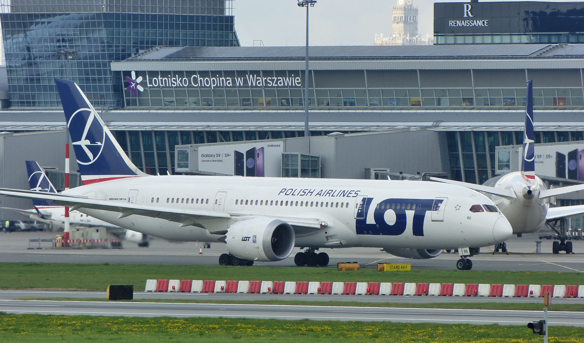 LOT chce zwalniać związkowców za strajk. Ich szefowa będzie oskarżona… o terroryzm