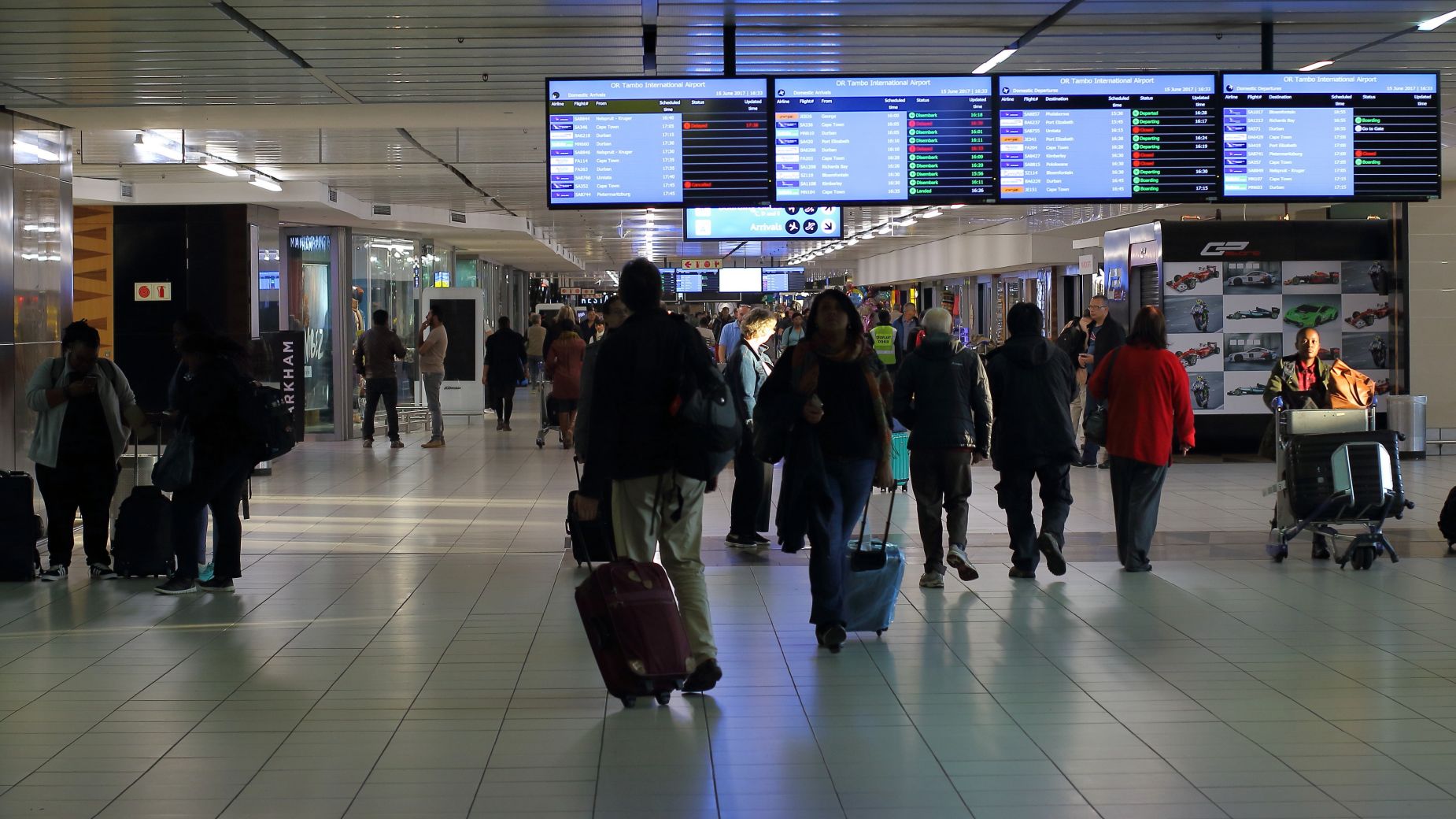 Na świecie jest tylko 5 lotnisk, z których możesz polecieć bezpośrednio na każdy kontynent (oprócz Antarktydy)