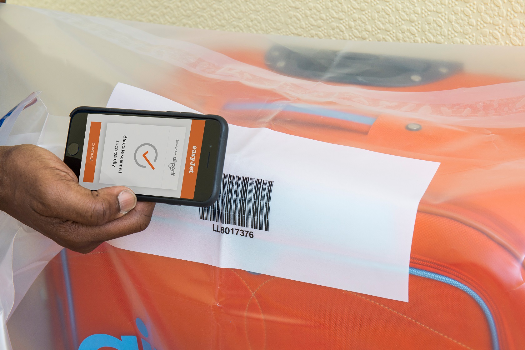 easyjet dostawa bagazu