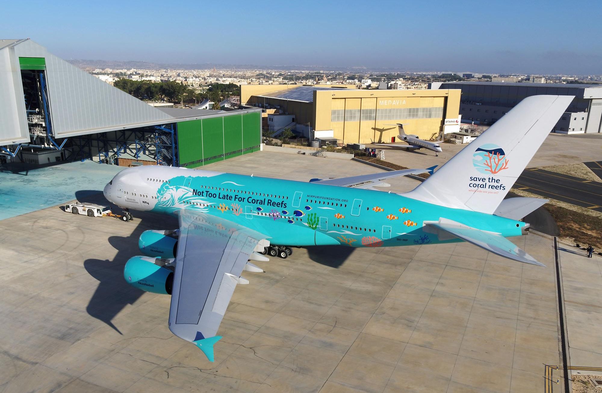 Co dalej z A380? Pierwszy z „wycofanych” olbrzymów miał iść na żyletki, ale dostał drugie życie w czarterach