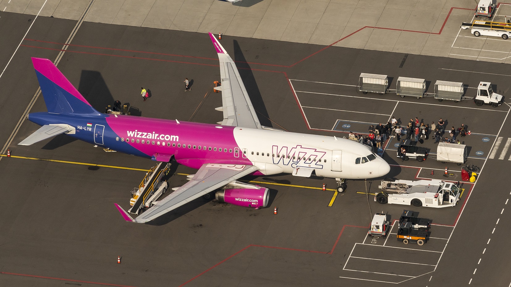 Wizz Air też zmienia zasady bagażu podręcznego! Uciążliwa poprawka, ale ma swoje dobre strony