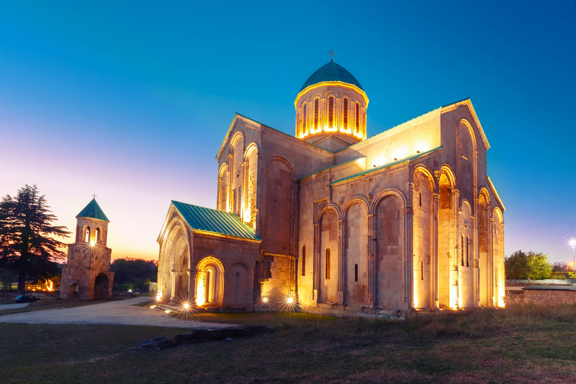 Gruzja na przedłużony weekend za 181 PLN (271 PLN bez WDC). Loty z Katowic + hotel