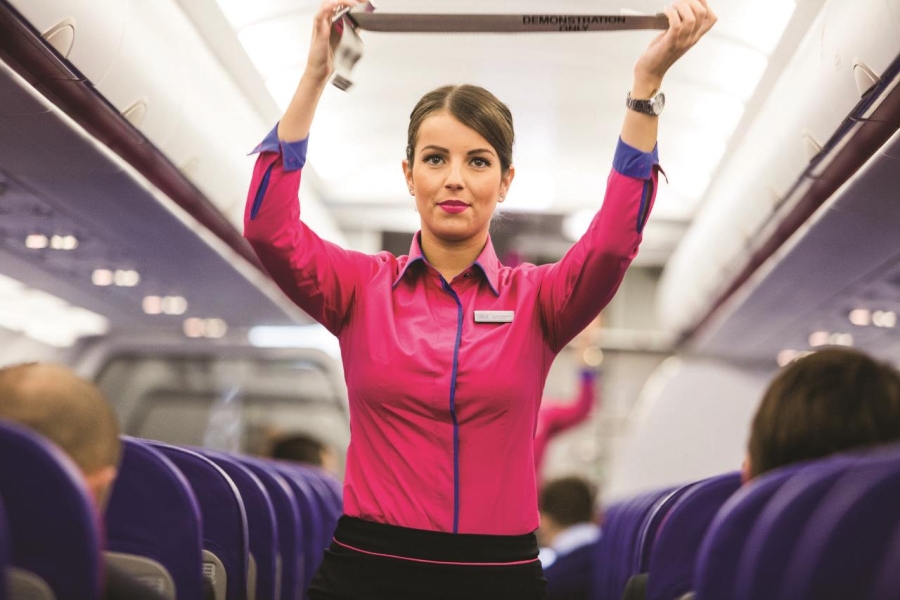 Stewardesa Wizz Air