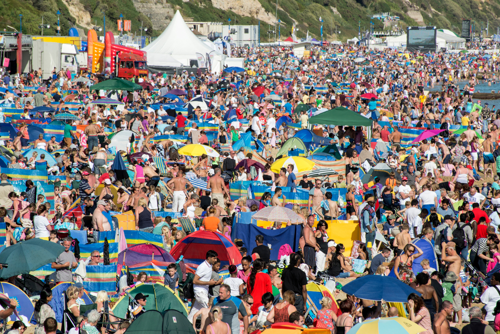 zatłoczona plaża