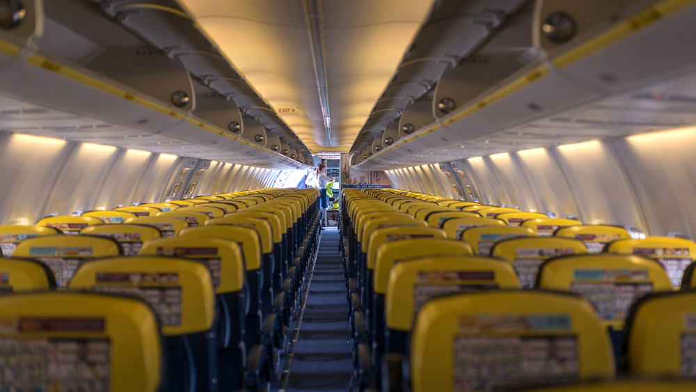 Ryanair wnętrze, kabina