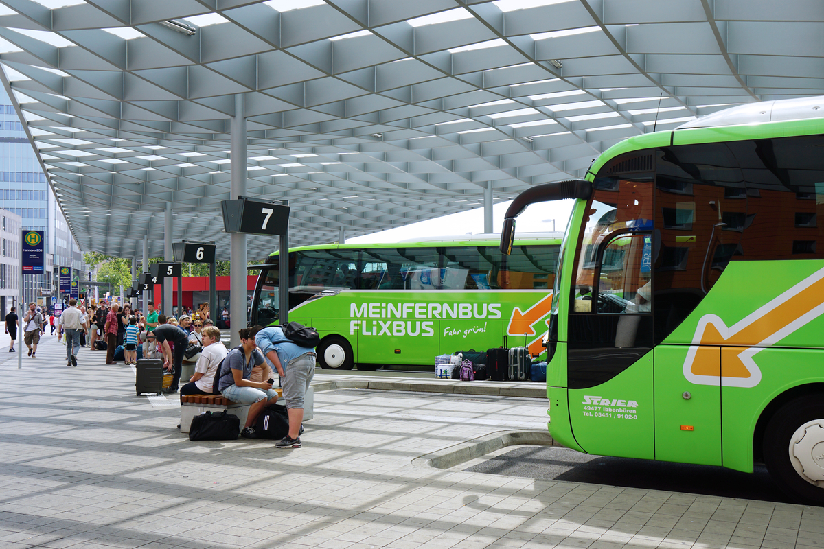 Flixbus: tanie przejazdy po Polsce od 4.99 PLN i międzynarodowe od 14.99 PLN. W jedną stronę