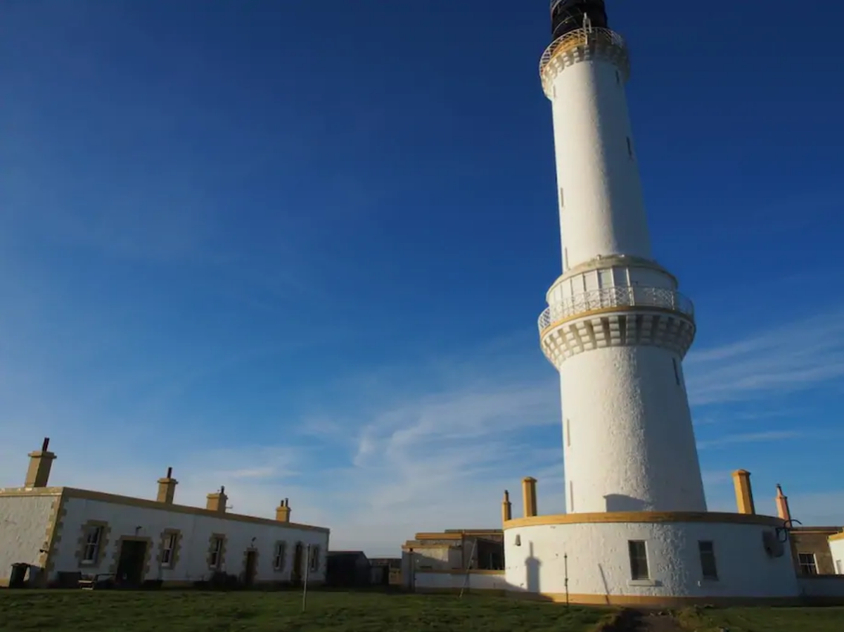 Przygoda! 3-dniowy pobyt w Aberdeen z zakwaterowaniem w latarni morskiej za 493 PLN (583 PLN bez WDC). Wylot z Gdańska