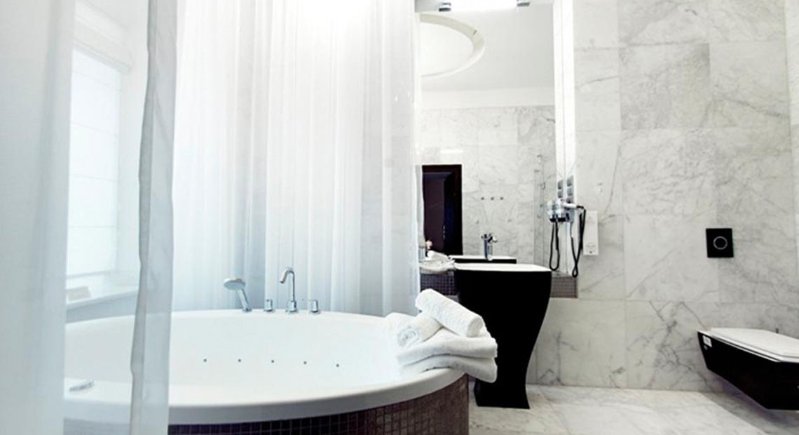 Łazienka w hotelu