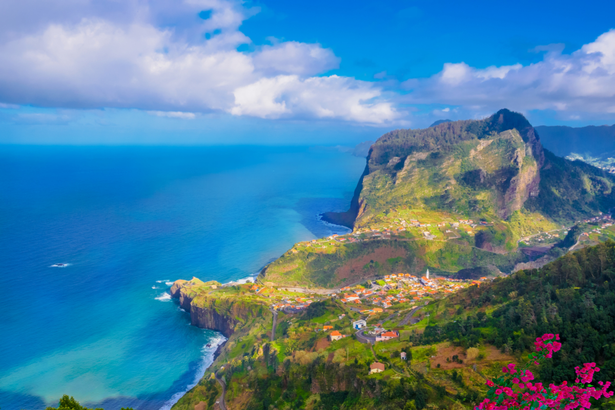 Madera, Genewa i Bazylea w jednej podróży z Warszawy za 269 PLN