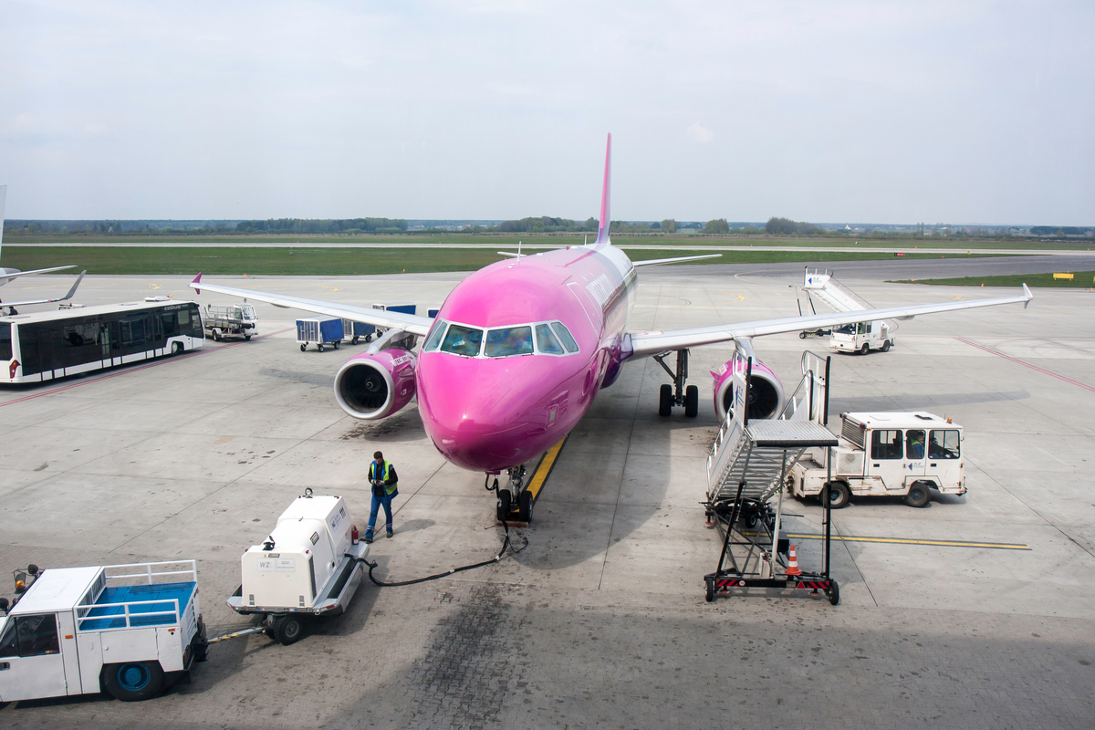 Zbiór lotów z Polski za 120 PLN! Bilety do Albanii, Francji, Hiszpanii, Mołdawii, Rumunii, Szkocji, Włoch i na Węgry