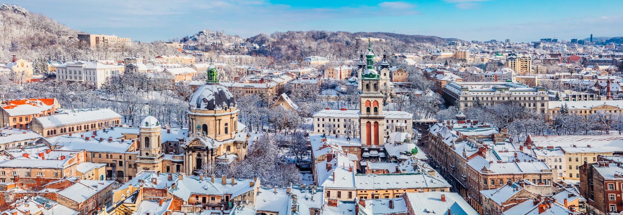 Tani city break we Lwowie za 187 PLN. Loty z Warszawy + zakwaterowanie