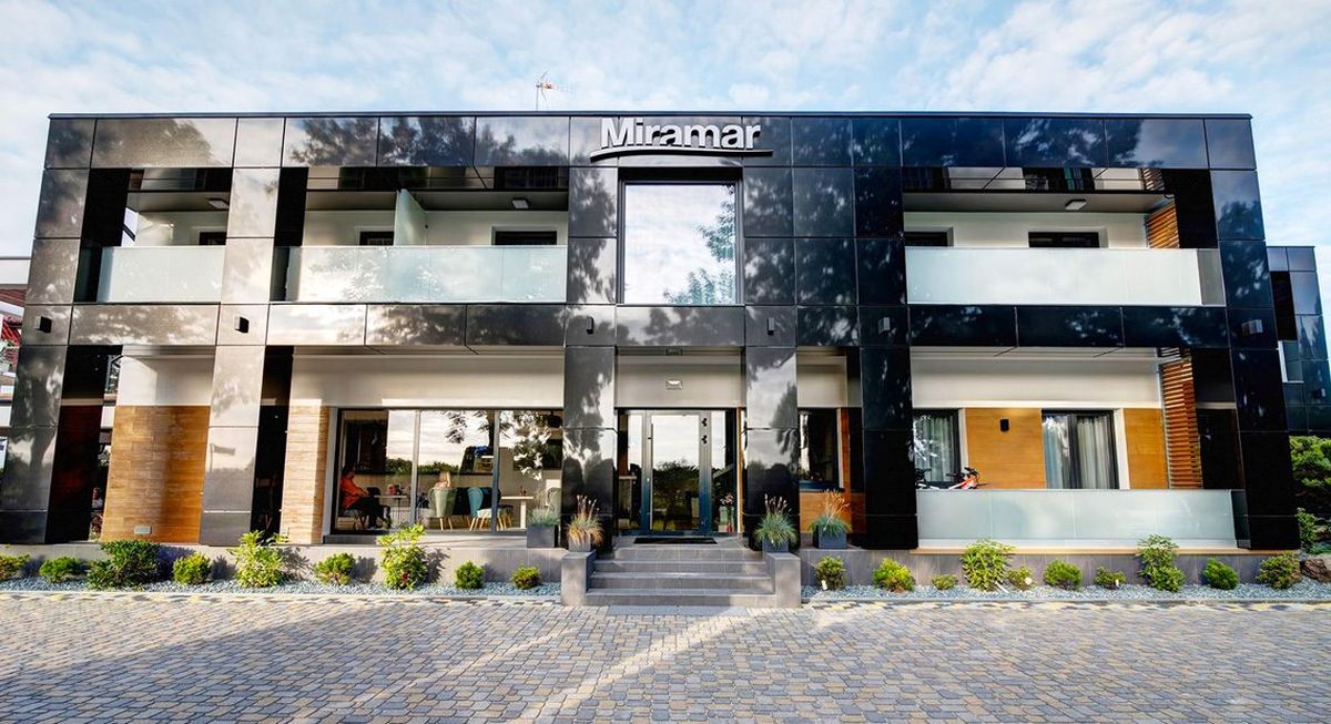 3* hotel z wyżywieniem na wybrzeżu za 149 PLN/pokój