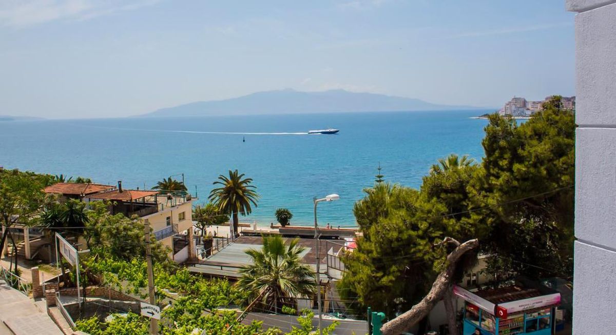 3* hotel ze śniadaniami nad morzem w Albanii za 103 PLN/pokój