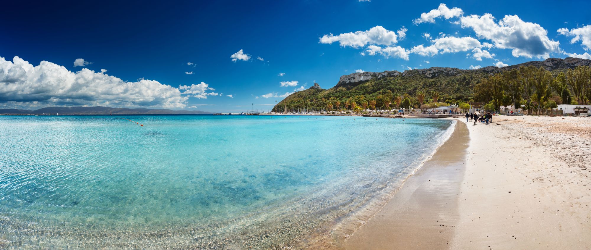 Eurowings: wakacyjne loty na Sardynię z Berlina za 256 PLN