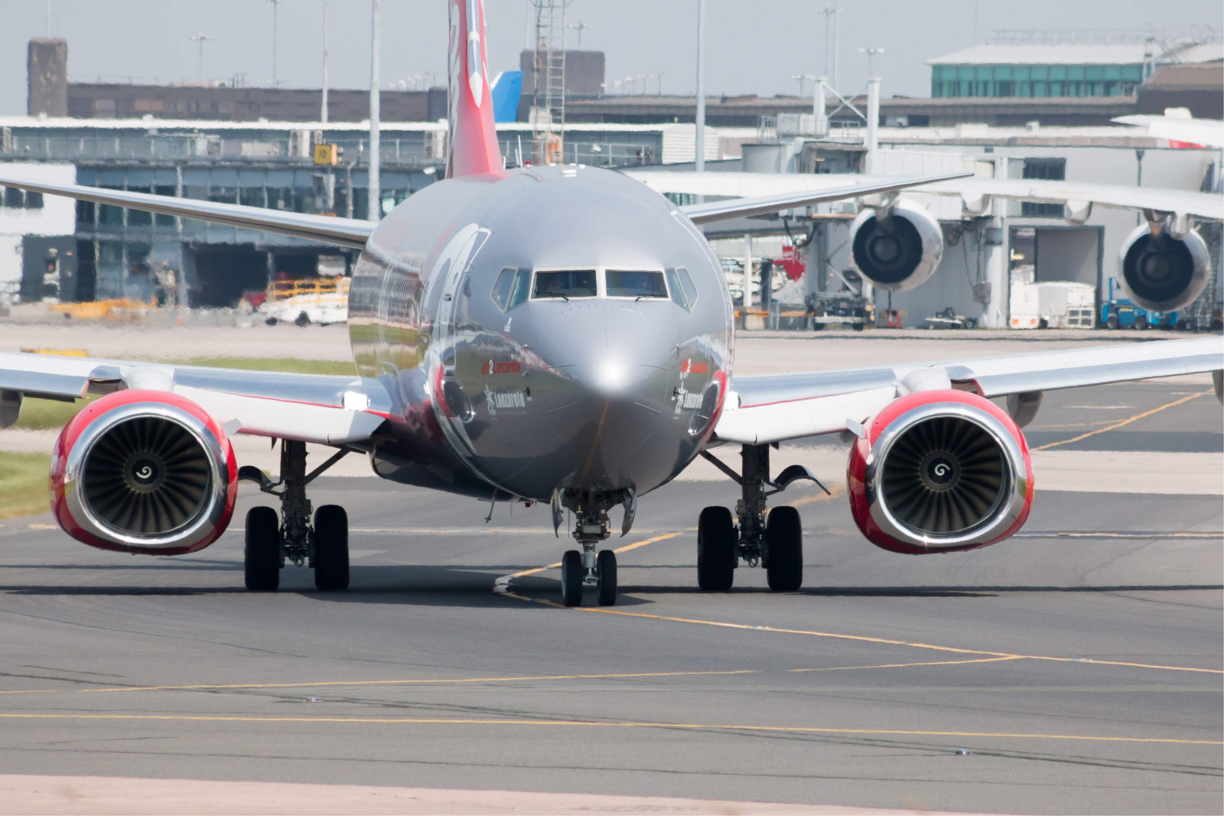Awantura na pokładzie była tak duża, że… do eskorty wysłano wojskowe myśliwce!
