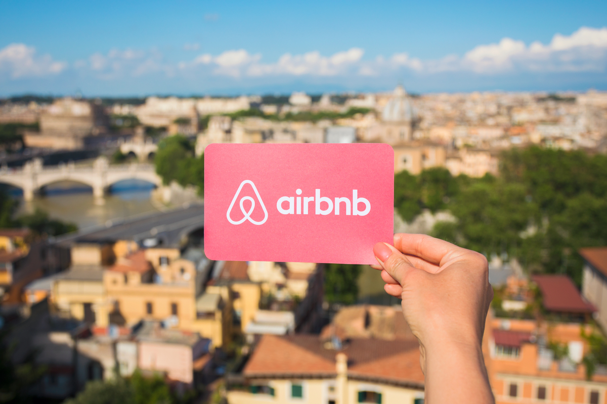 Airbnb żyłą złota dla wynajmujących! Najlepszy zarobił w rok prawie 10 mln PLN