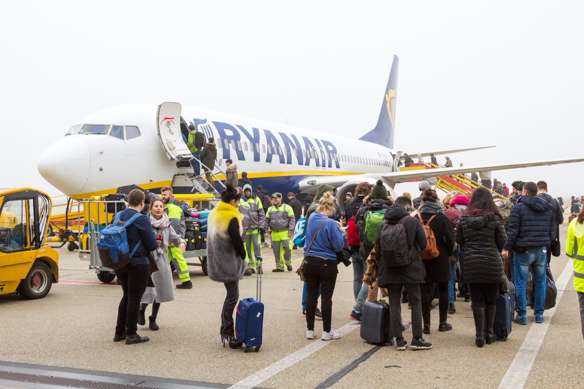 Sąd blokuje strajk pilotów Ryanaira. To jednak nie koniec problemów pasażerów