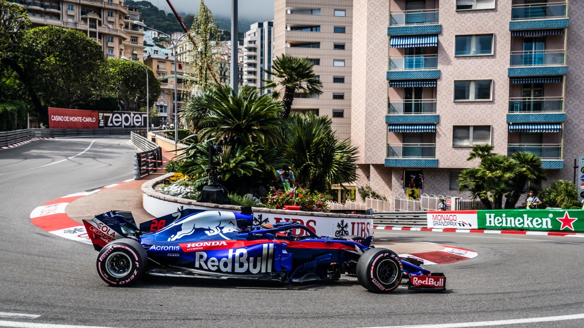 Grand Prix Formuły 1 w Monako! Loty do Nicei z Krakowa od 132 PLN + bilety od 154 PLN