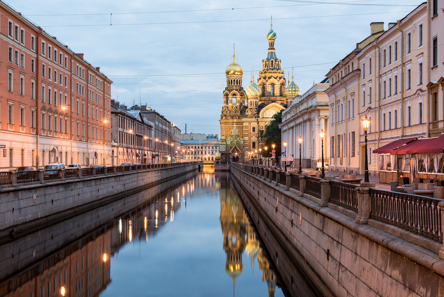 Zaczęło się! Wizz Air uruchomi 4 nowe trasy do przepięknego Petersburga