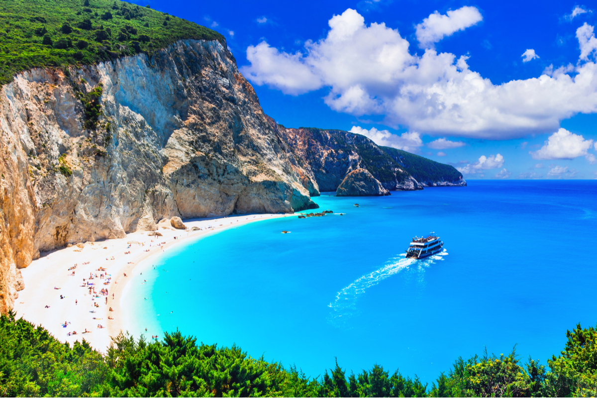 Urlop na greckiej wyspie Leukada ☀️🌊 Tydzień w hotelu blisko plaży (ze śniadaniami) za 2075 PLN ☕