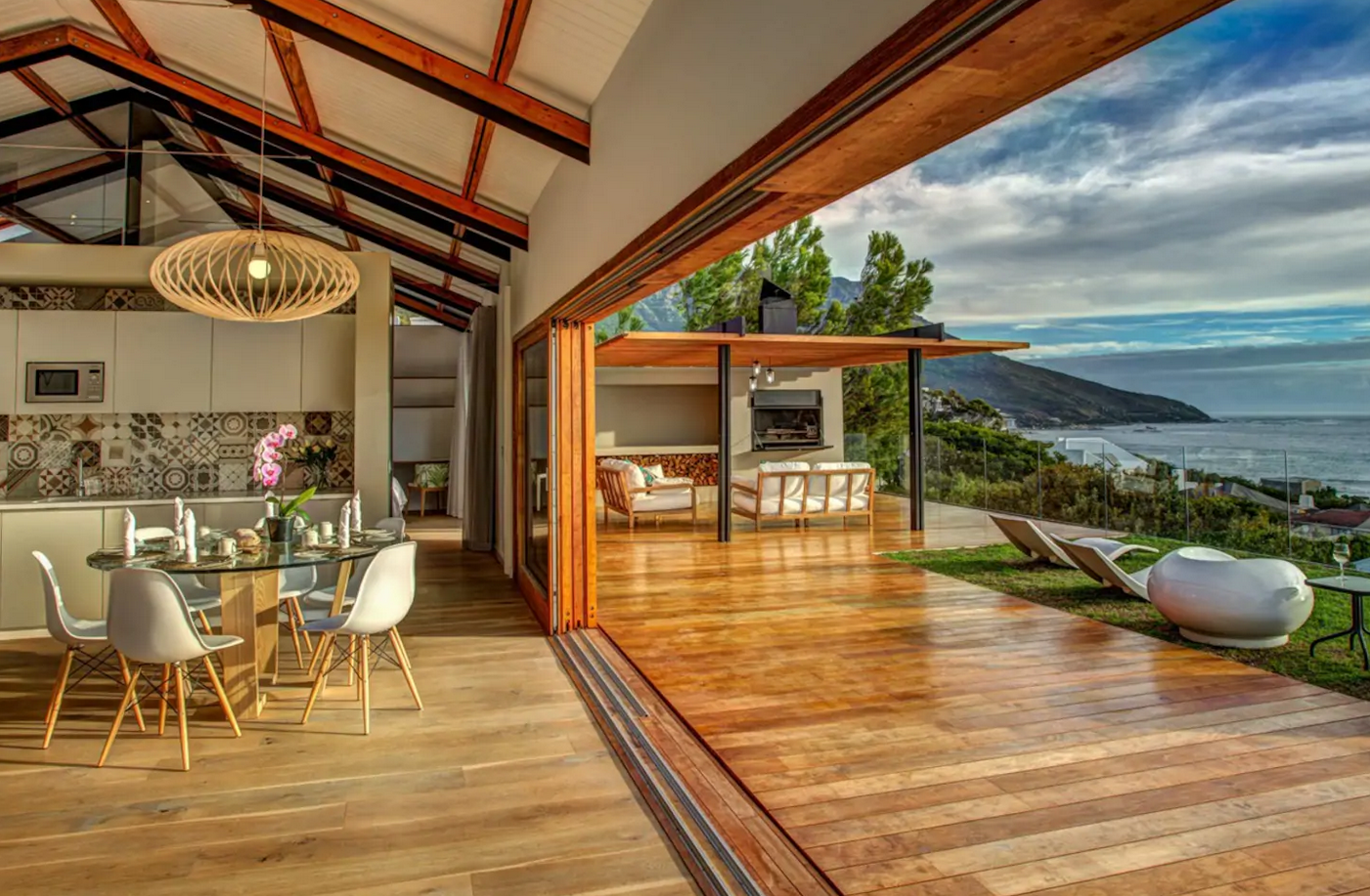 Airbnb ujawnia marzenia podróżników. Tu chciałby nocować niemal każdy!