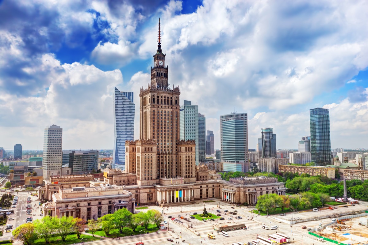 Na majówkę do Warszawy: noclegi w 4* hotelu Novotel w centrum za 183 PLN/pokój!