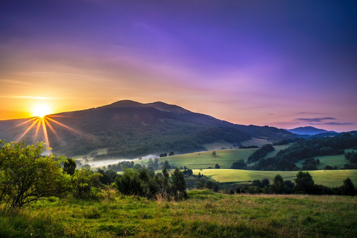 Wakacje: rzućcie wszystko i jedźcie w Bieszczady – zbiór weekendowych noclegów od 166 PLN/pokój
