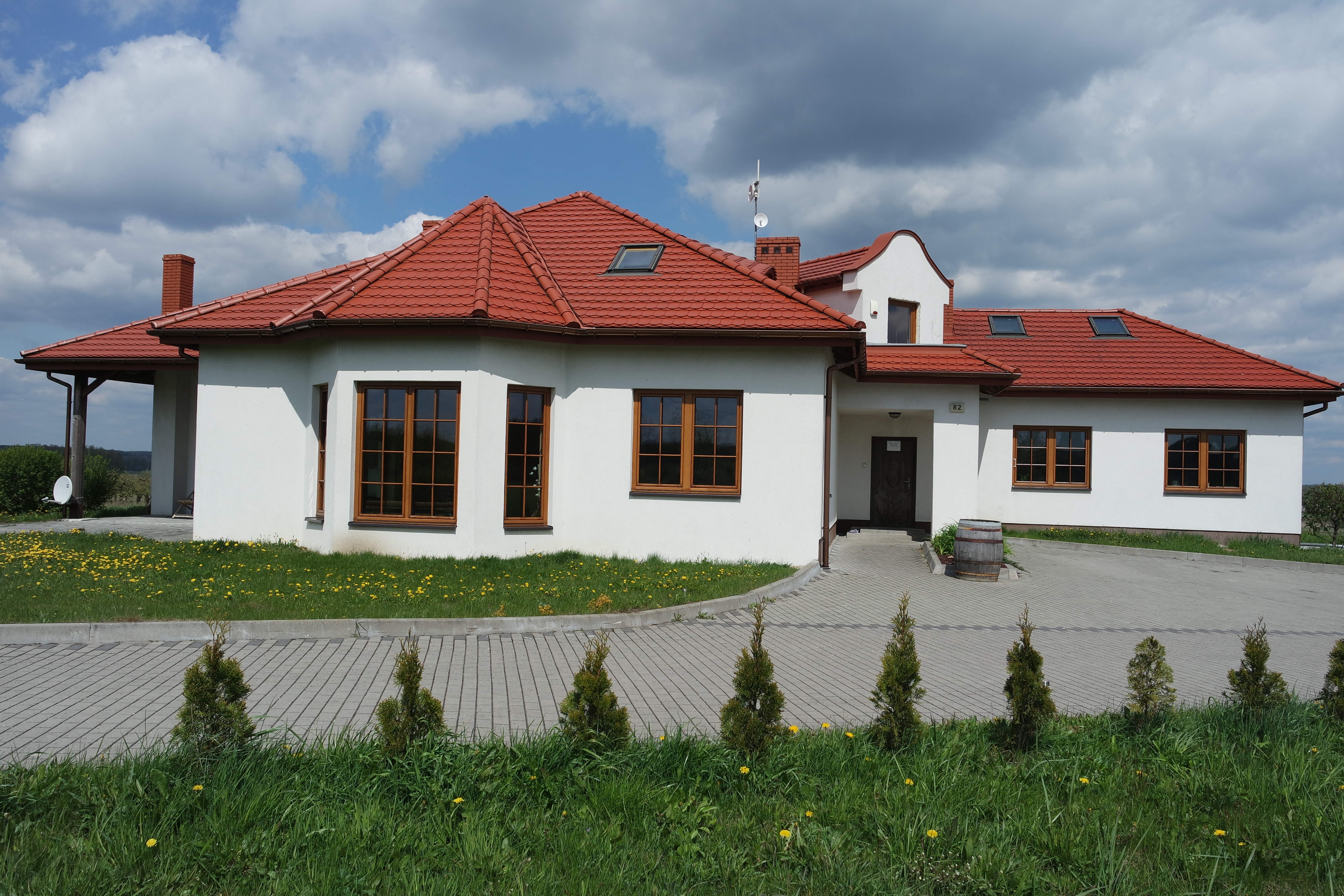 Wakacyjne (i nie tylko) noclegi w winnicy w Busku-Zdroju za 190 PLN/pokój