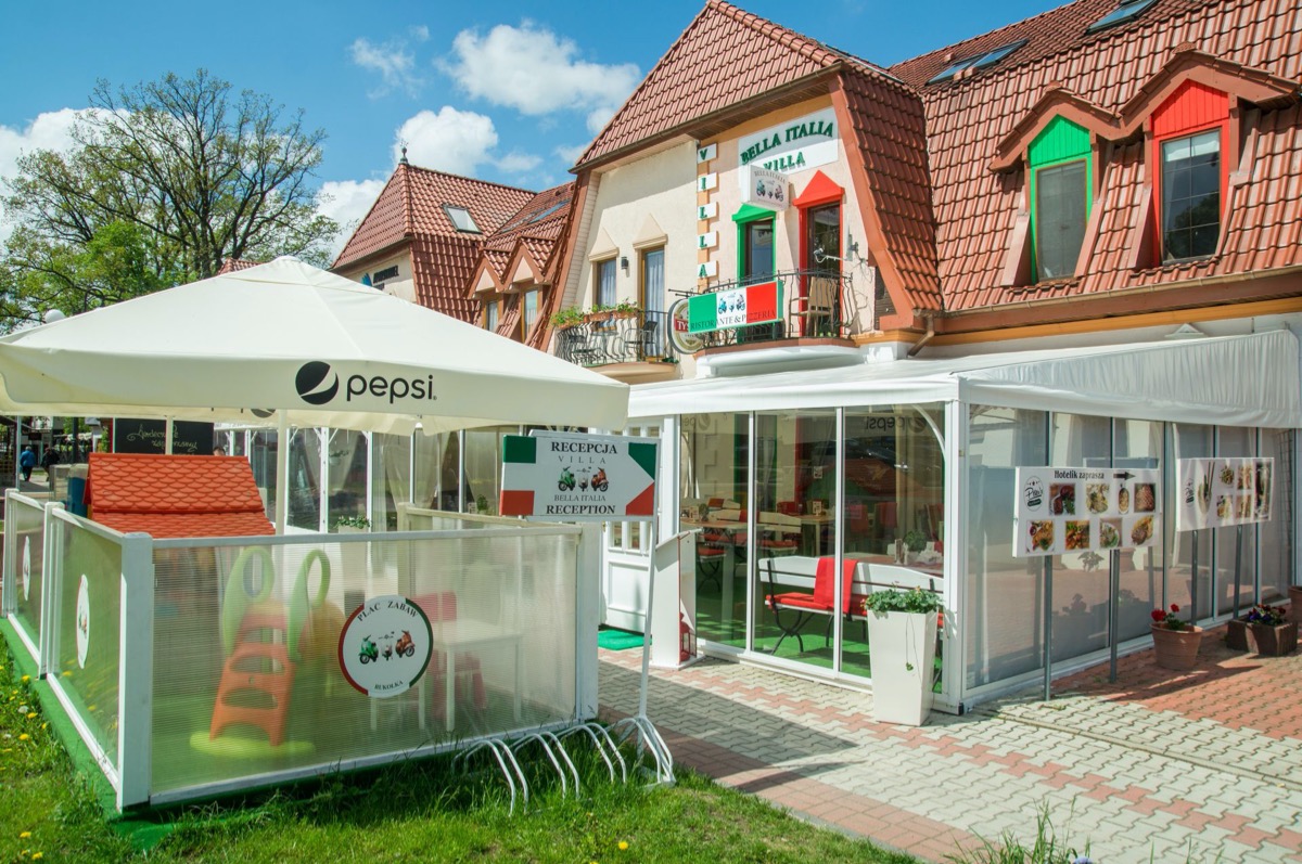 Urlop w Mikołajkach: noclegi ze śniadaniami w Villi Bella Italia od 183 PLN/pokój (także na wakacje)