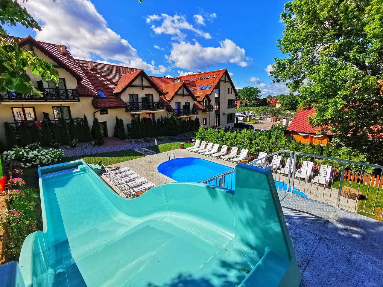 Majowe weekendy na Mazurach: 3* hotel ze śniadaniami za 169 PLN/pokój
