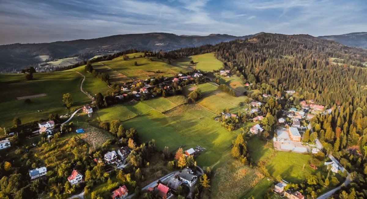 Noclegi z wyżywieniem w 3* hotelu Wisła Premium w Beskidach za 164 PLN/pokój (wrzesień – grudzień)