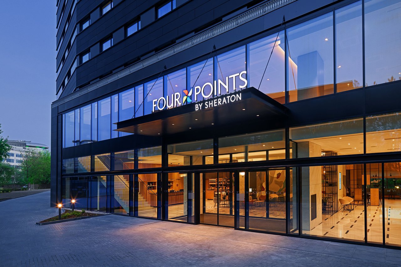 Świetny 4*Four Points by Sheraton w Warszawie na wakacje i weekendy za 174 PLN/pokój (z darmową anulacją)