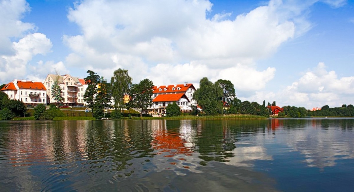 Mazury: noclegi z wyżywieniem w 3* hotelu Anek w Mrągowie za 159 PLN/pokój