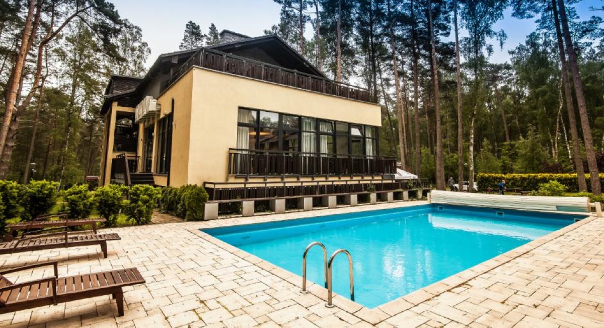 Festiwal Niskich Cen w Travelist: wakacje w luksusowym apartamencie z wyżywieniem nad Bałtykiem od 279 PLN/pokój (zniżka w wysokości 54 proc.!)