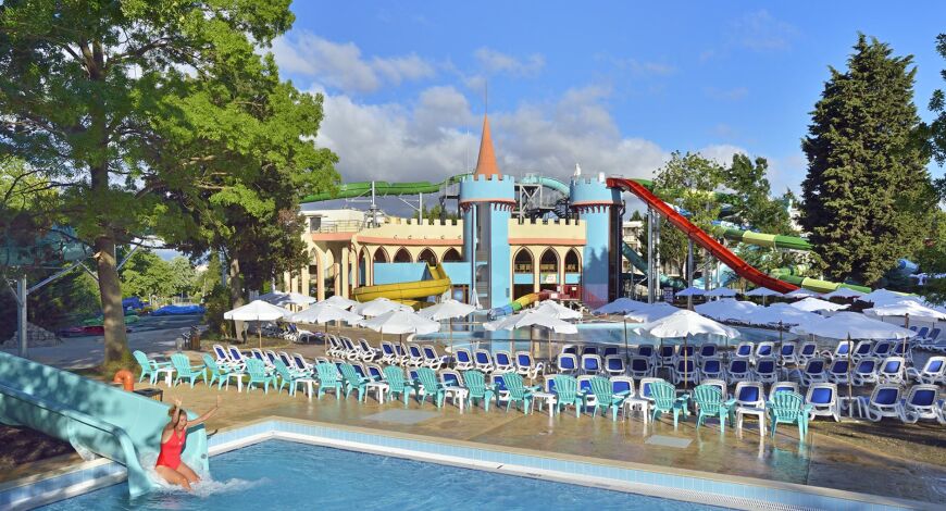 Sol Nessebar Palace Resort