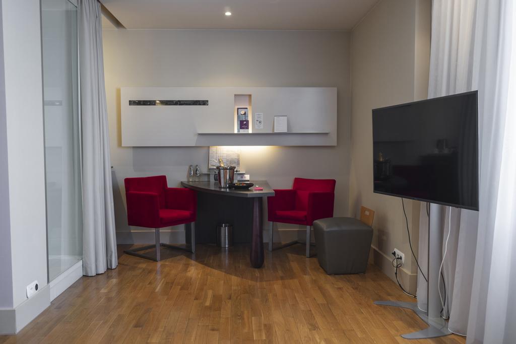 Mercure Warszawa Grand