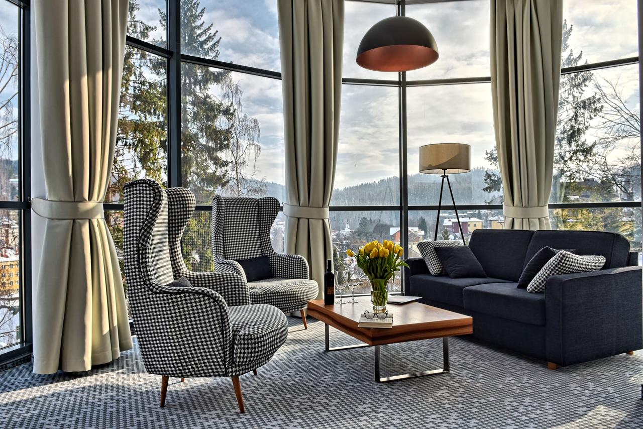 Pożegnanie wakacji w górskim klimacie: weekendowe noclegi w Polsce od 92 PLN/pokój