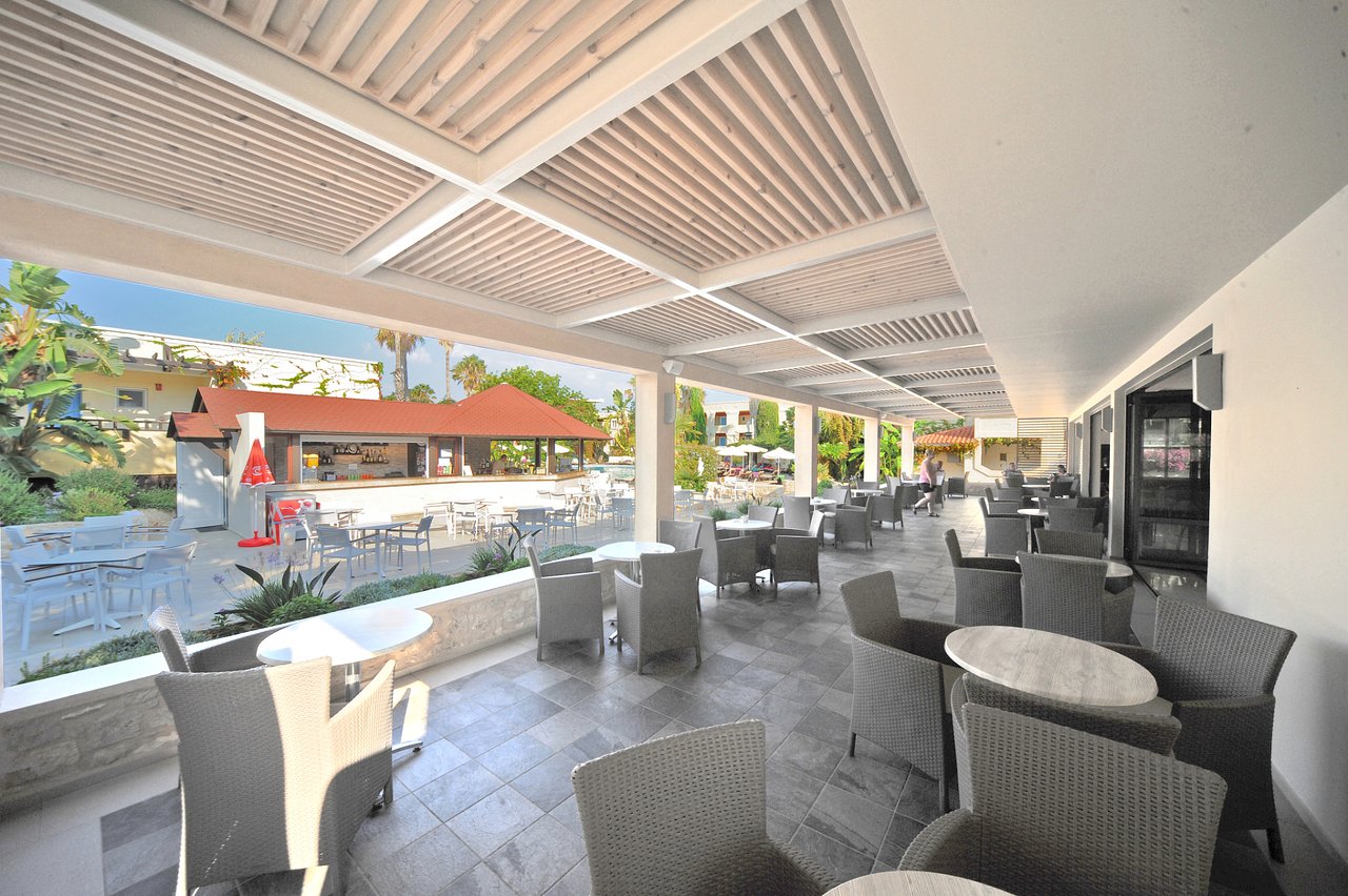 Apollon Hotel