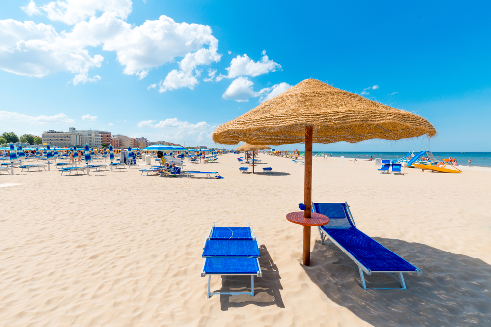 Parasol na plaży