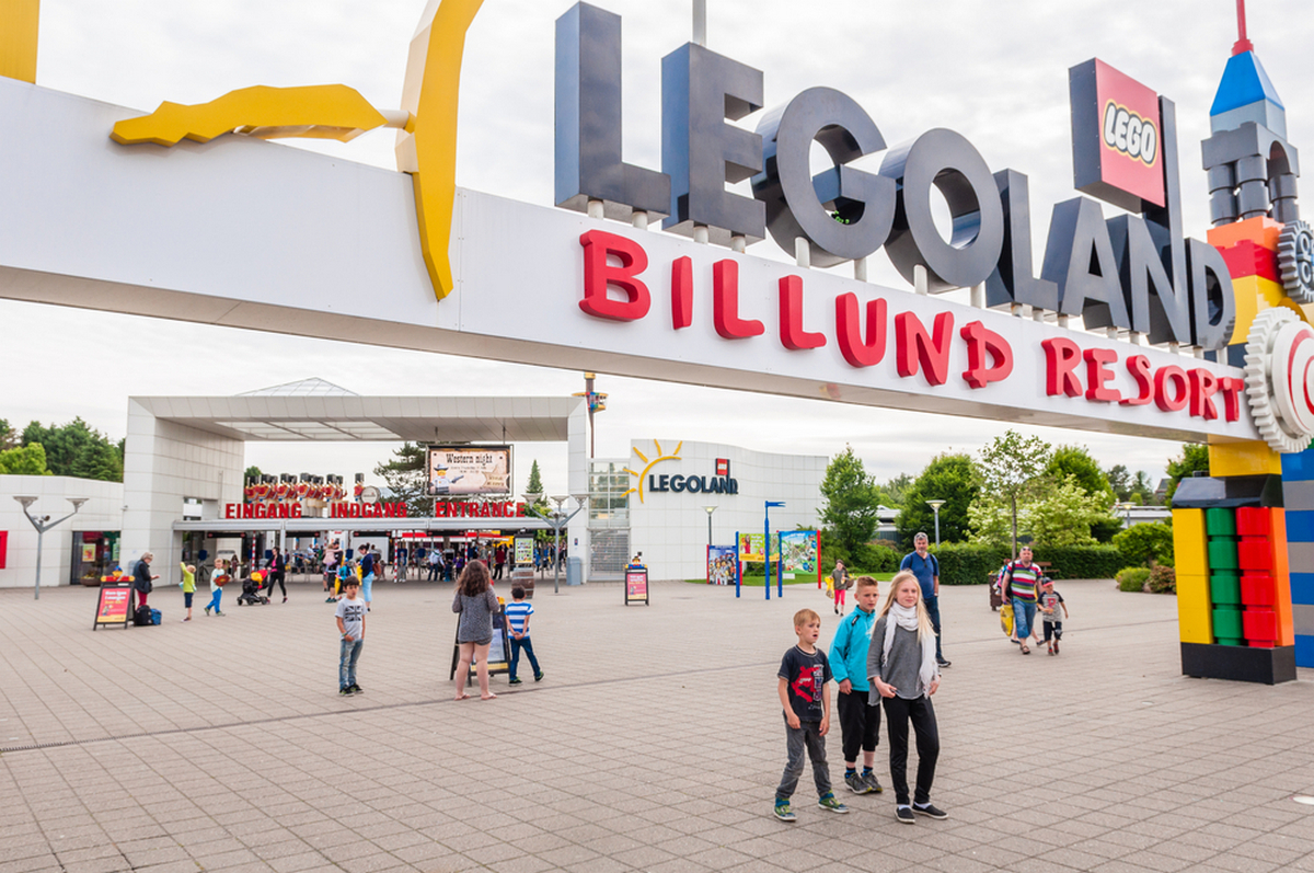 Idealna jednodniowa niedzielna wycieczka! Loty z Krakowa do Danii + wejściówki do legendarnego Legolandu. Całość za 196 PLN