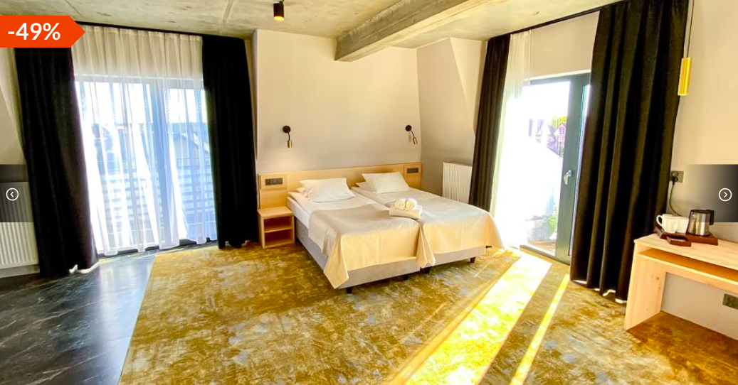 Hotel Amber Port