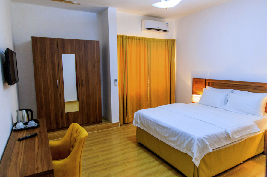 Paradise Suites Hotel