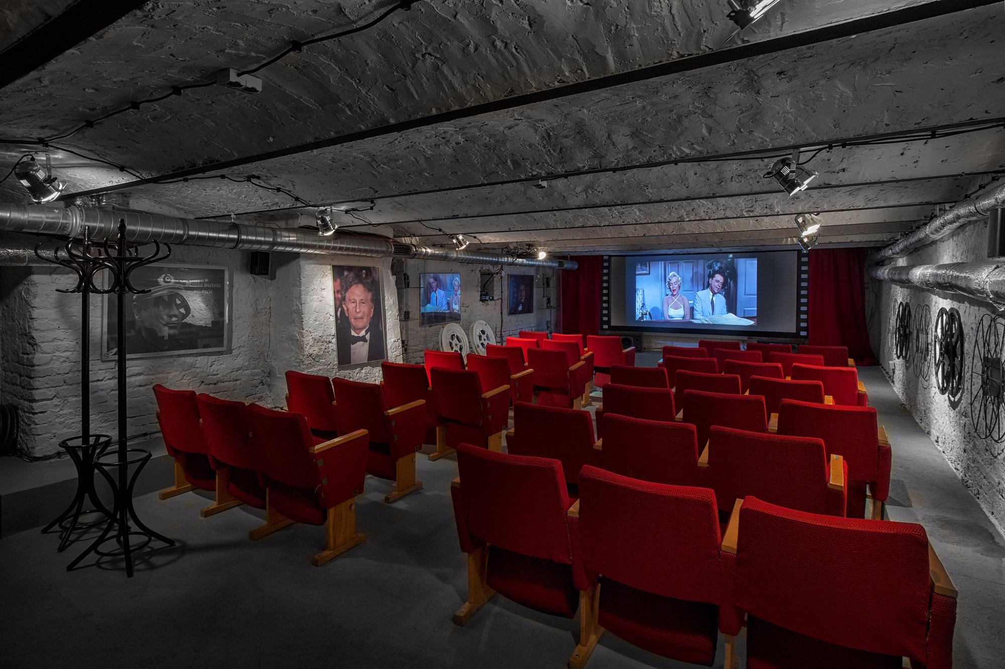 Stare kino