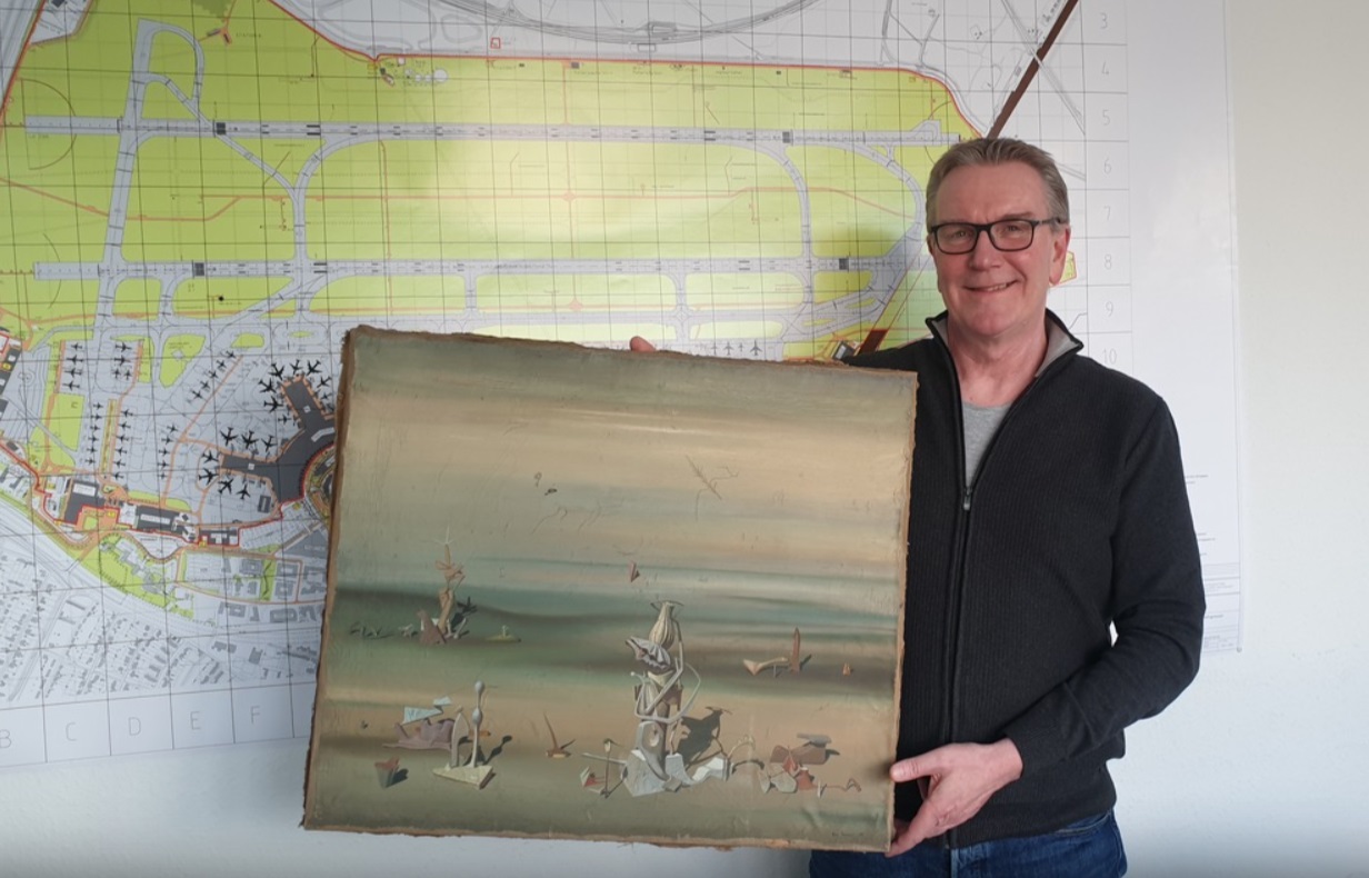 Pasażer zapomniał z lotniska obrazu wartego 280 tys. EUR. Ale takich jak on nie brakuje!