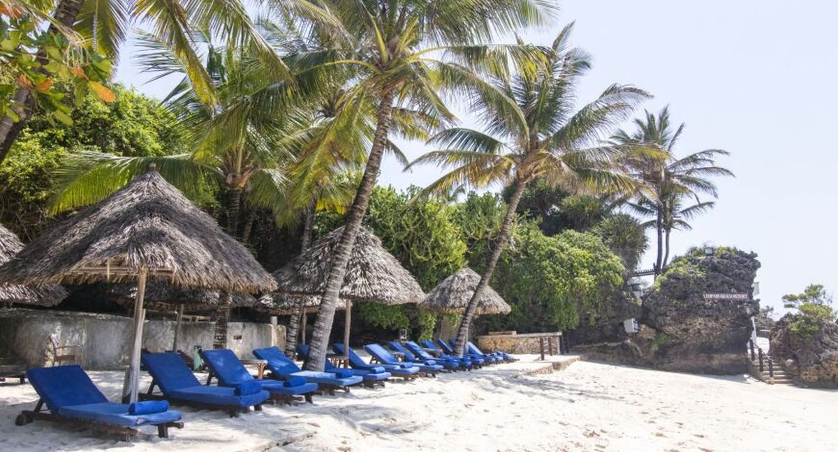 Wypocznijcie zimą na wybrzeżu Oceanu Indyjskiego. Tygodniowe last minute w 5* hotelu z wyżywieniem w Kenii za 2899 PLN + cena testu